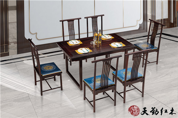 韻江南餐桌配韻江南餐椅.jpg